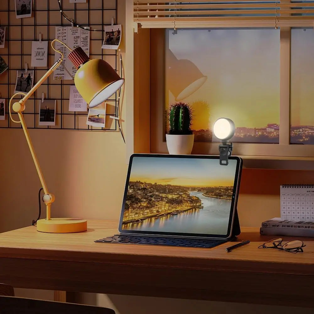 LED Mobile Phone Selfie Light Clip-On Lamp Portable USB Charge